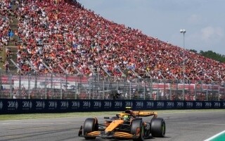 Гран-при Монако остановлен из-за множественного столкновения автомобилей